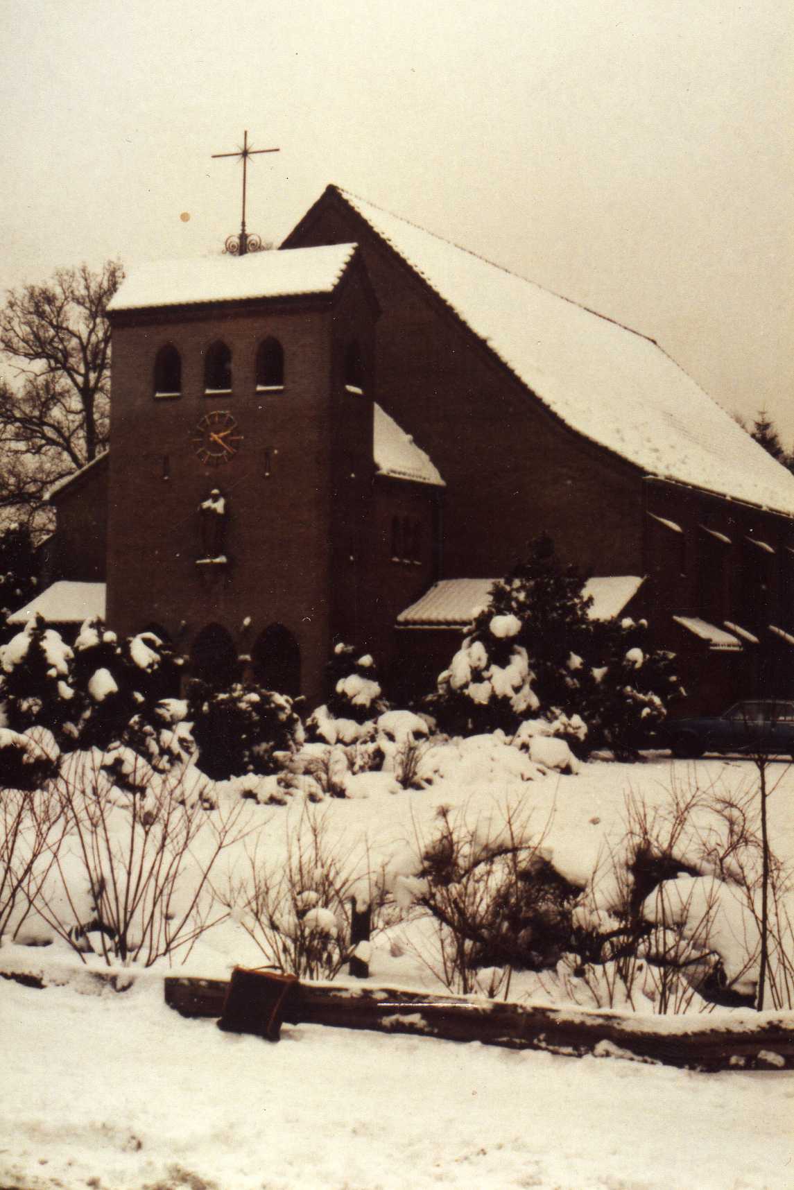 kerk in winterwonderland
